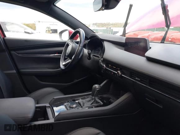 ✅ 2021 Mazda 3 Preferred • VIN: JM1BPBLL4M1402299 • Lot: 43494867. Listed on IAAI with 45,431 mi. Free auction sales archive from the USA and detailed vehicle history report at DreamBid. Image 5.