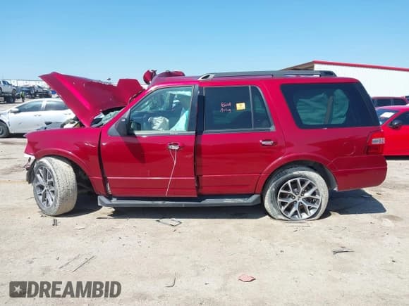 ✅ 2017 Ford Expedition XLT • VIN: 1FMJU1HT1HEA20832 • Лот: 41964743. Опубликован ранее на IAAI с пробегом Не указан. Бесплатный доступ к архиву аукционных продаж из США и подробный отчёт об истории автомобиля на DreamBid. Изображение 14.