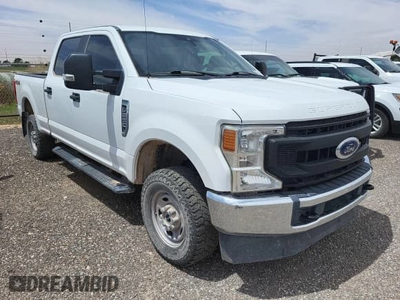 ✅ 2020 Ford F-250 XL • VIN: 1FT7W2B66LEE28348 • Lot: 42389503. Listed on IAAI with 111,371 mi. Free auction sales archive from the USA and detailed vehicle history report at DreamBid. Image 1.