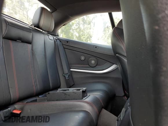 ✅ 2014 BMW 4 Series 435i • VIN: WBA3T3C55EJ877157 • Лот: 69962245. Опубликован ранее на Copart с пробегом 103 179 миль. Бесплатный доступ к архиву аукционных продаж из США и подробный отчёт об истории автомобиля на DreamBid. Изображение 10.