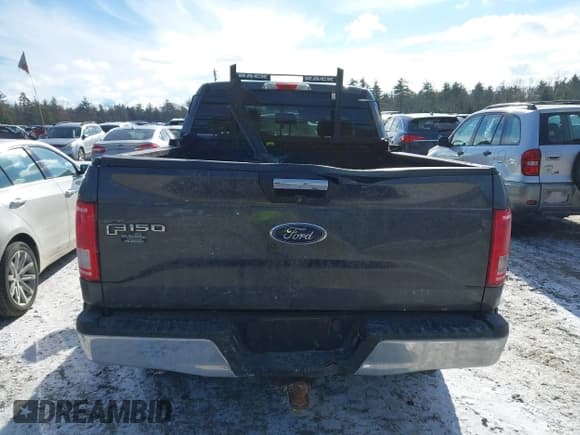 ✅ 2015 Ford F-150 XLT • VIN: 1FTEX1EP4FFC81402 • Лот: 41352431. Опубликован ранее на IAAI с пробегом 186 548 миль. Бесплатный доступ к архиву аукционных продаж из США и подробный отчёт об истории автомобиля на DreamBid. Изображение 17.