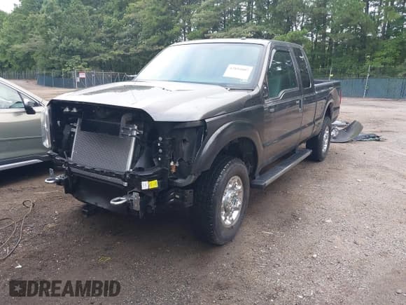 ✅ 2016 Ford F-250 XLT • VIN: 1FT7X2B60GEB48976 • Lot: 42894007. Wystawiony na IAAI z przebiegiem 44 995 mil. Bezpłatny archiwum sprzedaży aukcyjnych z USA i szczegółowy raport historii pojazdu na DreamBid. Zdjęcie 2.