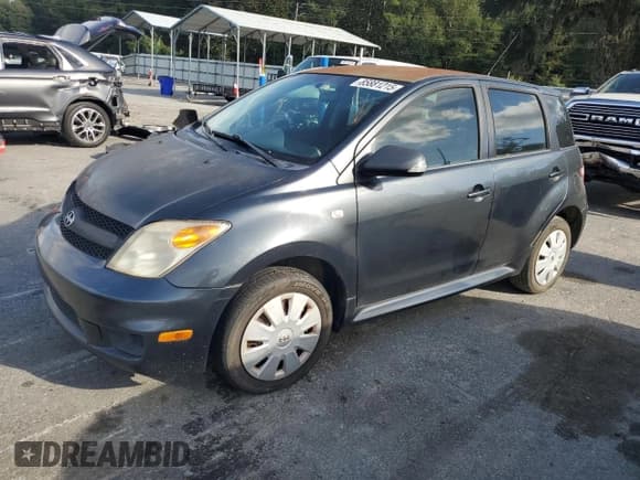 ✅ 2006 Scion xA • VIN: JTKKT624565019554 • Лот: 85881215. Опубликован ранее на Copart с пробегом 265 700 миль. Бесплатный доступ к архиву аукционных продаж из США и подробный отчёт об истории автомобиля на DreamBid. Изображение 1.