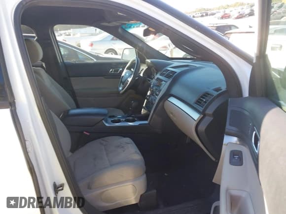 ✅ 2015 Ford Explorer • VIN: 1FM5K7B89FGB91375 • Лот: 43495280. Опубликован ранее на IAAI с пробегом 218 556 миль. Бесплатный доступ к архиву аукционных продаж из США и подробный отчёт об истории автомобиля на DreamBid. Изображение 5.