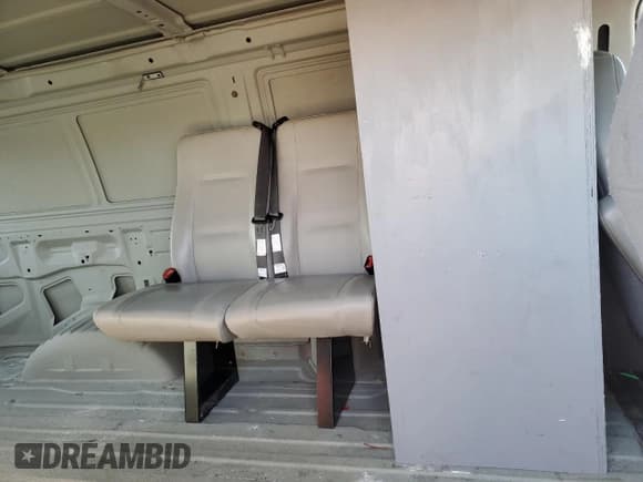 ✅ 2008 Ford Econoline Cargo Commercial • VIN: 1FTNS24L68DB18056 • Lot: 49248325. Listed on Copart with 45,681 mi. Free auction sales archive from the USA and detailed vehicle history report at DreamBid. Image 11.