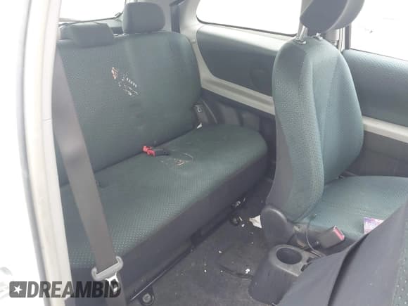 ✅ 2007 Toyota Yaris • VIN: JTDJT923975111568 • Лот: 43553302. Опубликован ранее на IAAI с пробегом 105 245 миль. Бесплатный доступ к архиву аукционных продаж из США и подробный отчёт об истории автомобиля на DreamBid. Изображение 8.