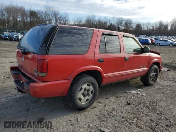 2002 Chevrolet Blazer LS z VIN 1GNDT13W82K225084, wystawiony jako Copart lot #80815644 z przebiegiem 107 485 mil mil oraz Szkoda całkowita • Salvage title. Historia ofert i sprzedaży dostępna na DreamBid. Obrazek 3.