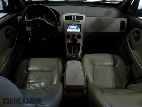 ✅ 2005 Chevrolet Equinox LT • VIN: 2CNDL73F556066314 • Лот: 54881645. Опубликован ранее на Copart с пробегом 85 571 миль. Бесплатный доступ к архиву аукционных продаж из США и подробный отчёт об истории автомобиля на DreamBid. Изображение 8.