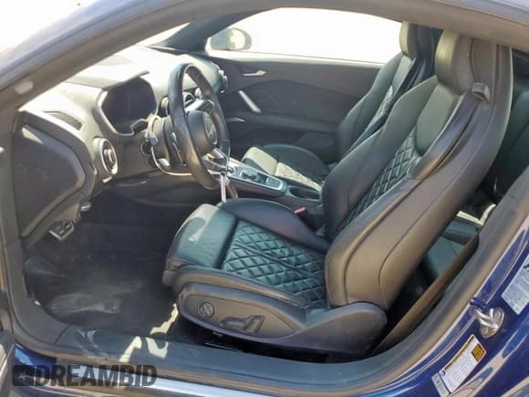 ✅ 2016 Audi TT 2.0T • VIN: TRUC5AFV0G1001599 • Lot: 84556075. Listed on Copart with 84,581 mi. Free auction sales archive from the USA and detailed vehicle history report at DreamBid. Image 7.