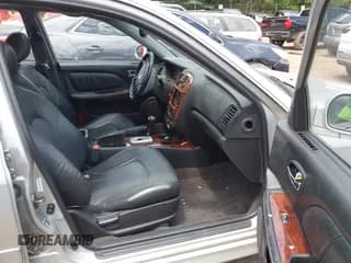 ✅ 2004 Hyundai Sonata GLS • VIN: KMHWF35H44A994723 • Lot: 42666220. Listed on IAAI with 151,202 mi. Free auction sales archive from the USA and detailed vehicle history report at DreamBid. Image 5.