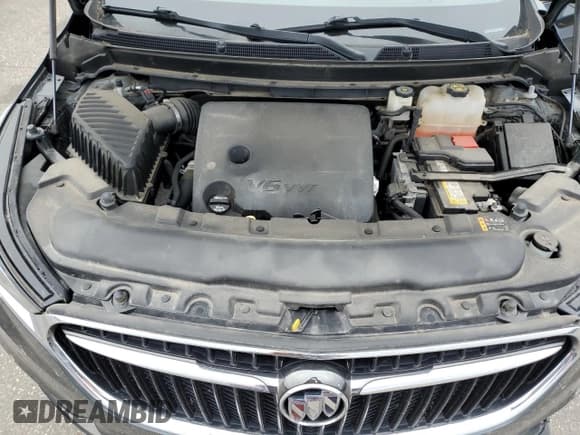 ✅ 2018 Buick Enclave Premium • VIN: 5GAEVBKW8JJ214915 • Лот: 84425825. Опубликован ранее на Copart с пробегом 79 833 миль. Бесплатный доступ к архиву аукционных продаж из США и подробный отчёт об истории автомобиля на DreamBid. Изображение 11.