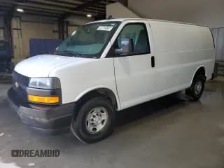 ✅ 2021 Chevrolet Express Cargo • VIN: 1GCWGAF71M1188110 • Лот: 81530585. Опубликован ранее на Copart с пробегом 205 719 миль. Бесплатный доступ к архиву аукционных продаж из США и подробный отчёт об истории автомобиля на DreamBid. Изображение 1.