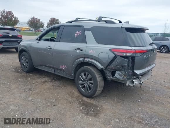 ✅ 2022 Nissan Pathfinder SV • VIN: 5N1DR3BC5NC221708 • Lot: 43476421. Listed on IAAI with 116,016 mi. Free auction sales archive from the USA and detailed vehicle history report at DreamBid. Image 3.