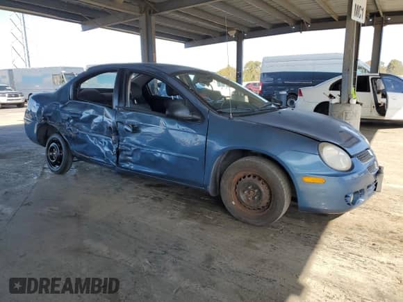 2003 Dodge Neon SXT z VIN 1B3ES56C83D164240, wystawiony jako Copart lot #51694645 z przebiegiem 169 504 mil mil oraz Szkoda całkowita • Salvage title. Historia ofert i sprzedaży dostępna na DreamBid. Obrazek 4.