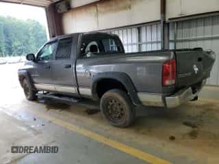 2003 Dodge 1500 ST z VIN 1D7HU18D53J643744, wystawiony jako Copart lot #62957654 z przebiegiem 240 625 mil mil oraz Szkoda całkowita • Salvage title. Historia ofert i sprzedaży dostępna na DreamBid. Obrazek 2.