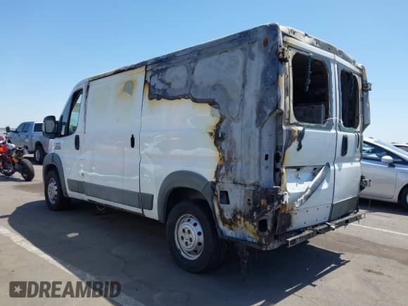 ✅ 2014 Ram ProMaster Cargo • VIN: 3C6TRVAG5EE110107 • Lot: 42538918. Wystawiony na IAAI z przebiegiem Nie podano. Bezpłatny archiwum sprzedaży aukcyjnych z USA i szczegółowy raport historii pojazdu na DreamBid. Zdjęcie 3.