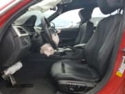 ✅ 2015 BMW 3 Series 320i • VIN: WBA3B1C53FK139036 • Lot: 85898265. Wystawiony na Copart z przebiegiem 113 766 mil. Bezpłatny archiwum sprzedaży aukcyjnych z USA i szczegółowy raport historii pojazdu na DreamBid. Zdjęcie 7.