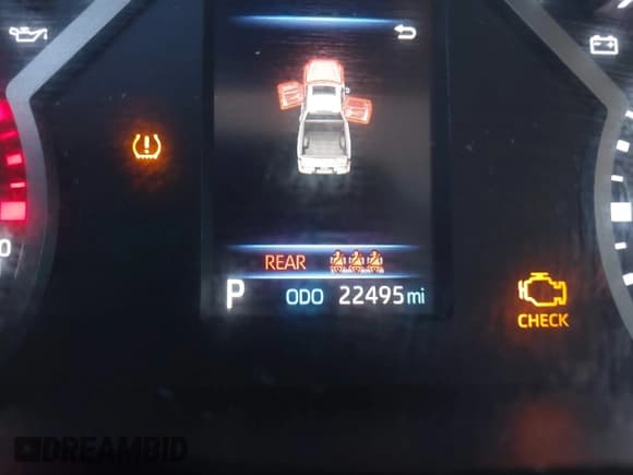 ✅ 2024 Toyota Tundra SR5 • VIN: 5TFLA5AB0RX039618 • Lot: 43304927. Listed on IAAI with 22,495 mi. Free auction sales archive from the USA and detailed vehicle history report at DreamBid. Image 15.