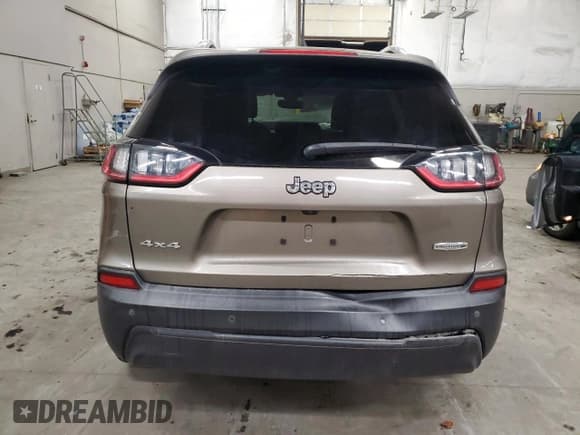 ✅ 2020 Jeep Cherokee Altitude • VIN: 1C4PJMLB5LD565664 • Lot: 83078534. Listed on Copart with 73,737 mi. Free auction sales archive from the USA and detailed vehicle history report at DreamBid. Image 6.