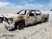 ✅ 2020 Chevrolet Silverado 2500HD Custom • VIN: 1GC4YME76LF336003 • Lot: 70910805. Wystawiony na Copart z przebiegiem Nie podano. Bezpłatny archiwum sprzedaży aukcyjnych z USA i szczegółowy raport historii pojazdu na DreamBid. Zdjęcie 1.