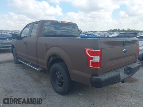 ✅ 2019 Ford F-150 XL • VIN: 1FTEX1EB6KKD58809 • Lot: 43369137. Listed on IAAI with 195,461 mi. Free auction sales archive from the USA and detailed vehicle history report at DreamBid. Image 3.