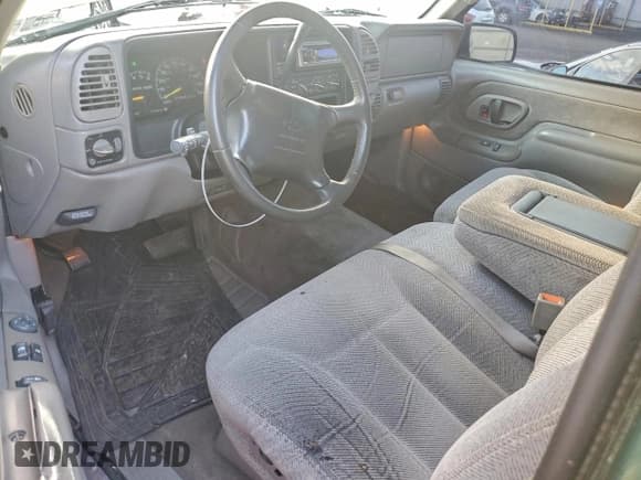 ✅ 1997 Chevrolet Silverado 1500 • VIN: 2GCEK19R3V1276692 • Lot: 94950975. Listed on Copart with 175,827 mi. Free auction sales archive from the USA and detailed vehicle history report at DreamBid. Image 8.