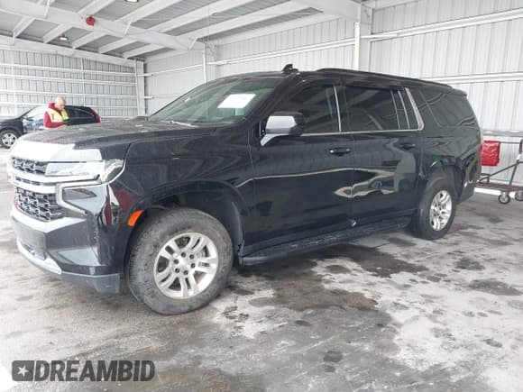 ✅ 2021 Chevrolet Suburban RST • VIN: 1GNSCEKD8MR414536 • Lot: 41359461. Listed on IAAI with 183,348 mi. Free auction sales archive from the USA and detailed vehicle history report at DreamBid. Image 2.