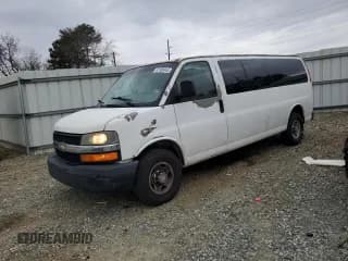 ✅ 2008 Chevrolet Express Passenger • VIN: 1GAHG39K081124644 • Lot: 87308444. Listed on Copart with 272,697 mi. Free auction sales archive from the USA and detailed vehicle history report at DreamBid. Image 1.