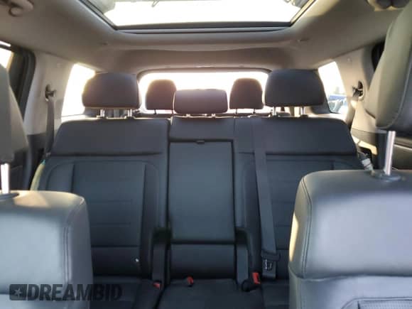 2024 Hyundai Santa Fe Limited с VIN 5NMP34G14RH008028, выставлен на аукционе Copart как лот 87258754 с пробегом 3 855 миль миль и Списание • Salvage title. История ставок и продаж доступна на DreamBid. Изображение 10.