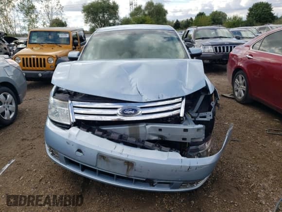 ✅ 2008 Ford Taurus SEL • VIN: 1FAHP24W98G126522 • Lot: 69154734. Wystawiony na Copart z przebiegiem Nie podano. Bezpłatny archiwum sprzedaży aukcyjnych z USA i szczegółowy raport historii pojazdu na DreamBid. Zdjęcie 5.