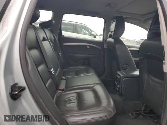 ✅ 2010 Volvo XC70 3.0T • VIN: YV4992BZ1A1079384 • Лот: 89494485. Опубликован ранее на Copart с пробегом 311 375 миль. Бесплатный доступ к архиву аукционных продаж из США и подробный отчёт об истории автомобиля на DreamBid. Изображение 11.