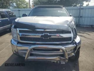 ✅ 2012 Chevrolet Silverado 1500 LT • VIN: 1GCNKSE03CZ142394 • Lot: 69772854. Listed on Copart with 178,474 mi. Free auction sales archive from the USA and detailed vehicle history report at DreamBid. Image 5.
