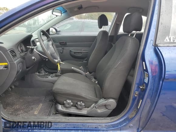 ✅ 2007 Hyundai Accent GS • VIN: KMHCM36C37U003798 • Лот: 50176595. Опубликован ранее на Copart с пробегом 122 342 миль. Бесплатный доступ к архиву аукционных продаж из США и подробный отчёт об истории автомобиля на DreamBid. Изображение 7.