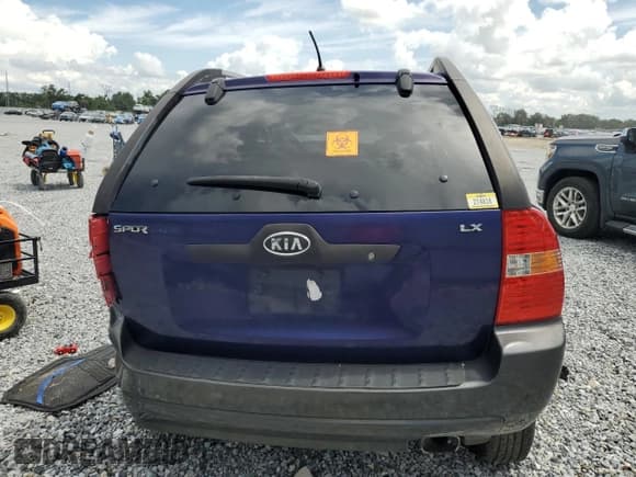 ✅ 2006 Kia Sportage LX • VIN: KNDJF724867185961 • Lot: 62757265. Listed on Copart with Not provided. Free auction sales archive from the USA and detailed vehicle history report at DreamBid. Image 6.