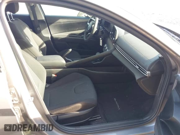 ✅ 2024 Hyundai Elantra SE • VIN: KMHLL4DG3RU829911 • Лот: 43234893. Опубликован ранее на IAAI с пробегом 13 801 миль. Бесплатный доступ к архиву аукционных продаж из США и подробный отчёт об истории автомобиля на DreamBid. Изображение 5.