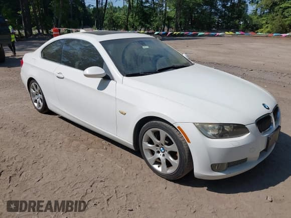 ✅ 2009 BMW 3 Series 335i • VIN: WBAWB735X9P046487 • Lot: 42843560. Listed on IAAI with 117,317 mi. Free auction sales archive from the USA and detailed vehicle history report at DreamBid. Image 1.