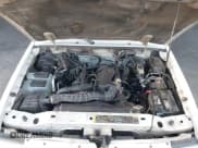 ✅ 2003 Ford Ranger XL • VIN: 1FTYR14V83PB01948 • Lot: 43290091. Wystawiony na IAAI z przebiegiem 235 398 mil. Bezpłatny archiwum sprzedaży aukcyjnych z USA i szczegółowy raport historii pojazdu na DreamBid. Zdjęcie 10.