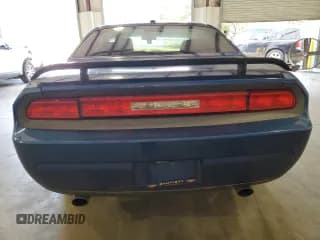 ✅ 2010 Dodge Challenger SE • VIN: 2B3CJ4DV9AH324134 • Lot: 73788554. Wystawiony na Copart z przebiegiem Nie podano. Bezpłatny archiwum sprzedaży aukcyjnych z USA i szczegółowy raport historii pojazdu na DreamBid. Zdjęcie 6.