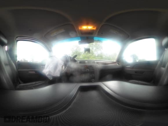 ✅ 2010 GMC Yukon SLT • VIN: 1GKUCCE04AR165926 • Lot: 42420308. Listed on IAAI with 216,232 mi. Free auction sales archive from the USA and detailed vehicle history report at DreamBid. Image 18.