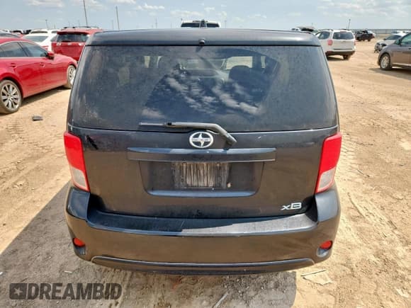 ✅ 2013 Scion xB • VIN: JTLZE4FE4DJ044090 • Лот: 64336335. Опубликован ранее на Copart с пробегом 166 069 миль. Бесплатный доступ к архиву аукционных продаж из США и подробный отчёт об истории автомобиля на DreamBid. Изображение 6.