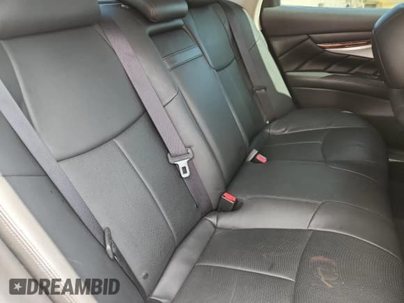 ✅ 2016 Infiniti Q70 • VIN: JN1BY1PP5GM631133 • Lot: 85740895. Wystawiony na Copart z przebiegiem 175 698 mil. Bezpłatny archiwum sprzedaży aukcyjnych z USA i szczegółowy raport historii pojazdu na DreamBid. Zdjęcie 10.