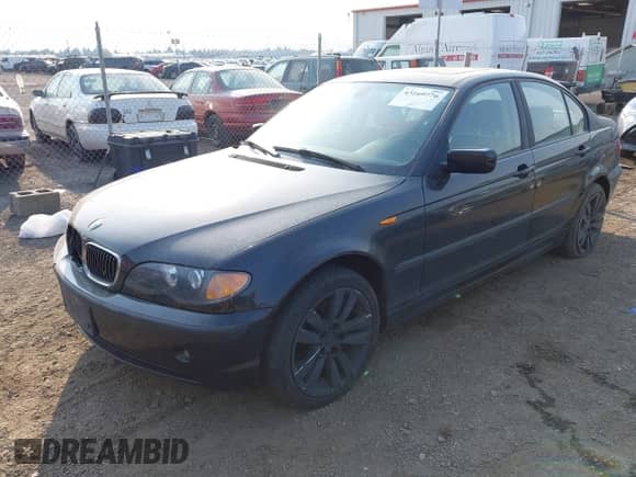 2003 BMW 3 Series 325xi с VIN WBAEU33413PM58486, выставлен на аукционе IAAI как лот 43169776 с пробегом 173 259 миль миль и . История ставок и продаж доступна на DreamBid. Изображение 2.