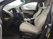 ✅ 2018 Hyundai Santa Fe 2.4L • VIN: 5XYZTDLBXJG562048 • Лот: 37648374. Опубликован ранее на Copart с пробегом 55 653 миль. Бесплатный доступ к архиву аукционных продаж из США и подробный отчёт об истории автомобиля на DreamBid. Изображение 7.