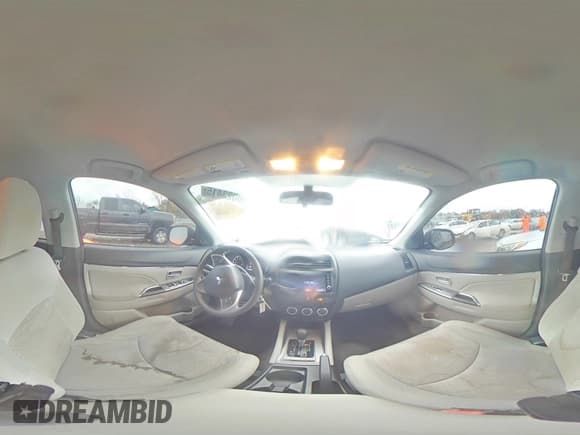 ✅ 2018 Mitsubishi Outlander ES • VIN: JA4AP3AU1JZ006528 • Lot: 90023415. Wystawiony na Copart z przebiegiem 97 404 mil. Bezpłatny archiwum sprzedaży aukcyjnych z USA i szczegółowy raport historii pojazdu na DreamBid. Zdjęcie 15.