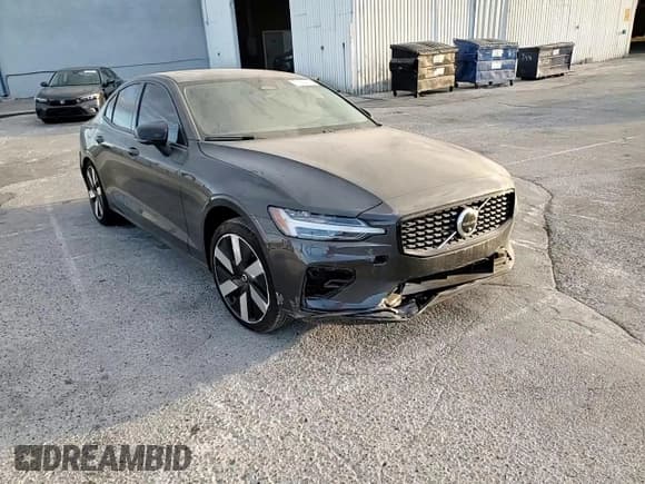 ✅ 2025 Volvo S60 • VIN: 7JRH60FCXSG368751 • Lot: 77553414. Listed on Copart with 2,701 mi. Free auction sales archive from the USA and detailed vehicle history report at DreamBid. Image 10.