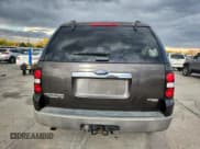 ✅ 2006 Ford Explorer XLT • VIN: 1FMEU73EX6UA58155 • Lot: 82289485. Wystawiony na Copart z przebiegiem 220 235 mil. Bezpłatny archiwum sprzedaży aukcyjnych z USA i szczegółowy raport historii pojazdu na DreamBid. Zdjęcie 6.