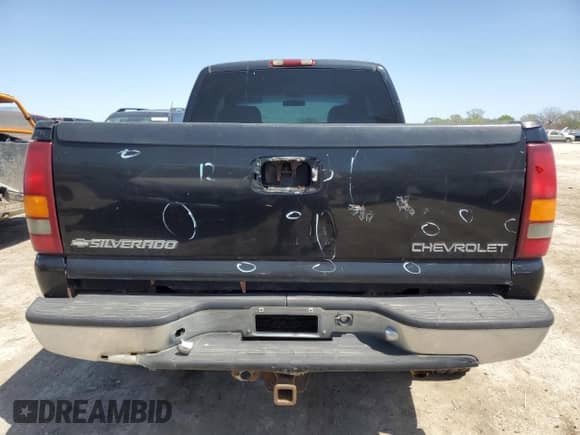 2000 Chevrolet Silverado 2500 LT с VIN 1GCGK29U3YE372781, выставлен на аукционе Copart как лот 52990975 с пробегом 348 019 миль миль и Чистый • Clean title. История ставок и продаж доступна на DreamBid. Изображение 6.