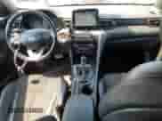 2020 Hyundai Veloster Premium с VIN KMHTG6AF8LU021704, выставлен на аукционе Copart как лот 61575535 с пробегом 80 451 миль миль и Списание • Salvage title. История ставок и продаж доступна на DreamBid. Изображение 8.