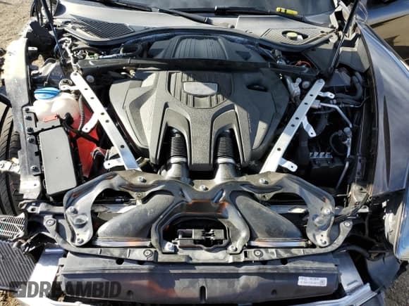 ✅ 2018 Porsche Panamera • VIN: WP0CB2A76JL191079 • Lot: 70147473. Listed on Copart with 52,853 mi. Free auction sales archive from the USA and detailed vehicle history report at DreamBid. Image 11.