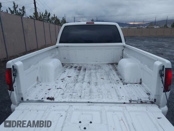 ✅ 1997 Isuzu Hombre S • VIN: 1GGCS1447V8650784 • Lot: 43758926. Listed on IAAI with 150,786 mi. Free auction sales archive from the USA and detailed vehicle history report at DreamBid. Image 8.